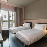 Hotell Open Rimini