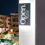 Open מלון 4*